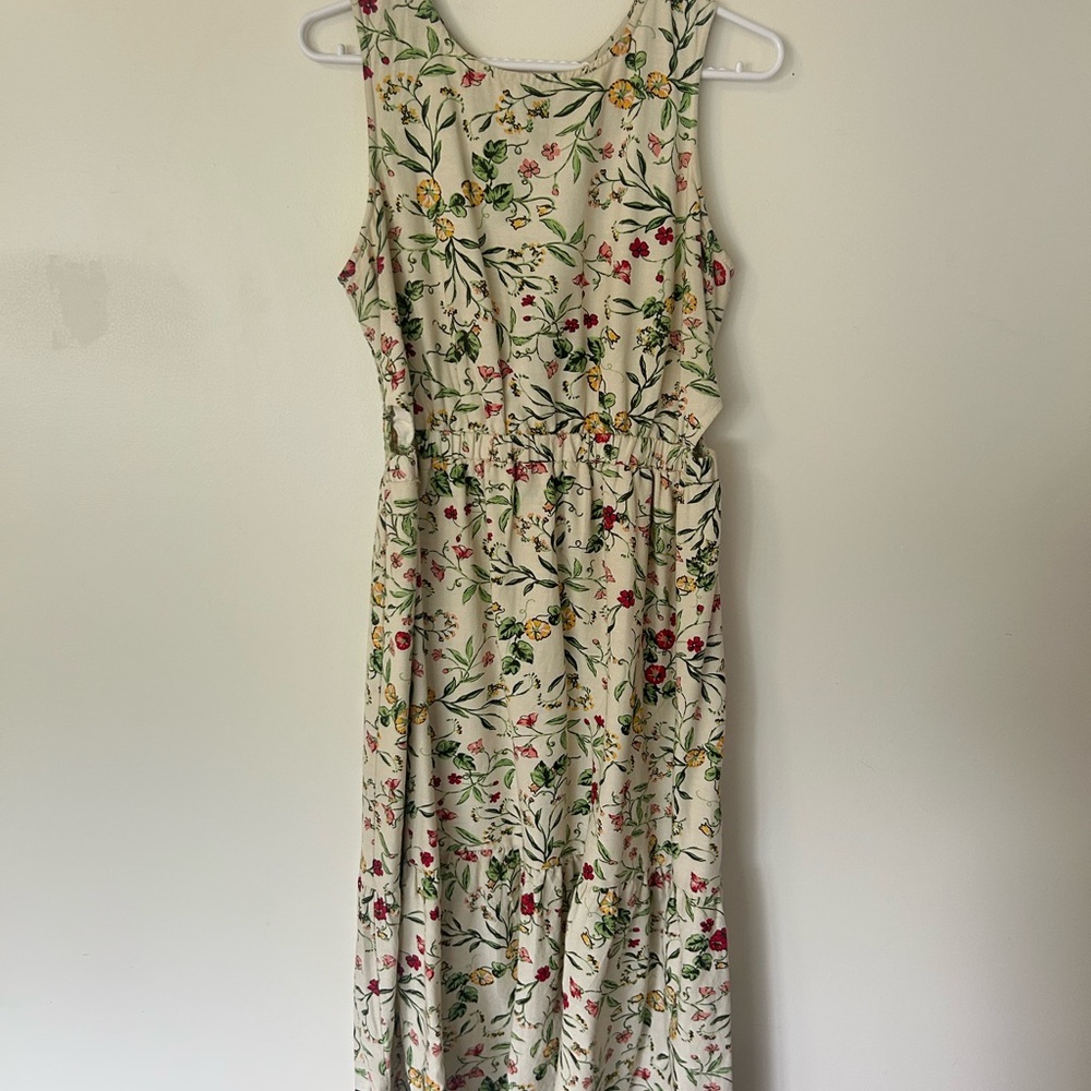 Floral Cream Sleeveless Maxi Dress - Elegant Everyday Style